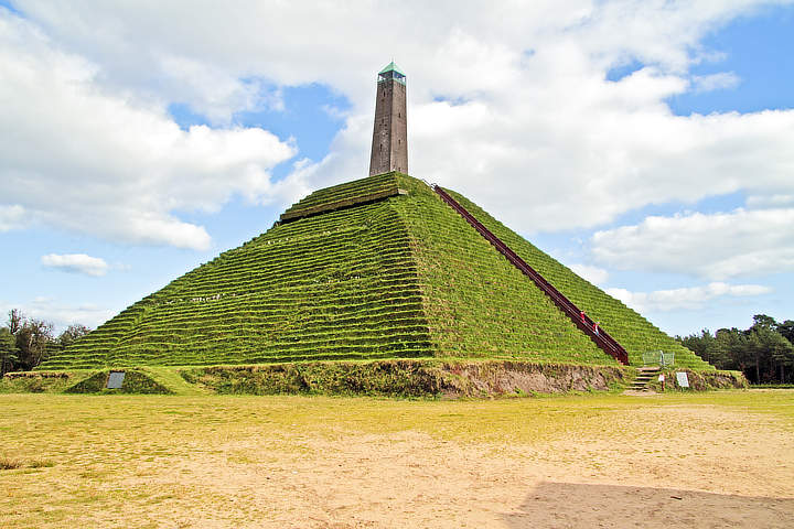 Pyramide van Austerlitz Utrecht