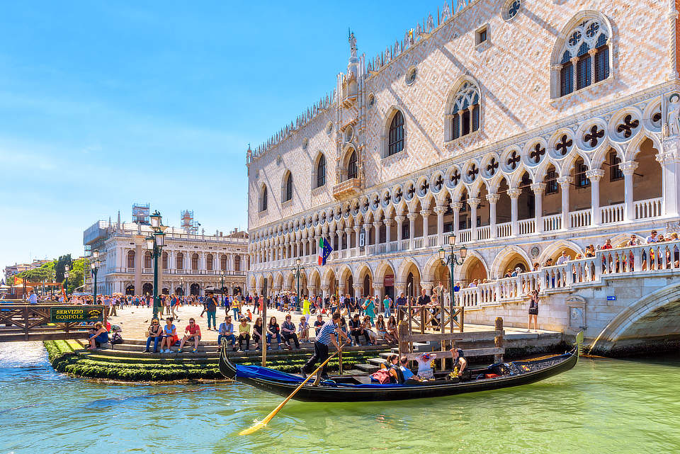 Travelcircus stedentrip