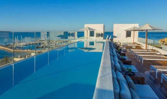 Spanje  HM Alma Beach