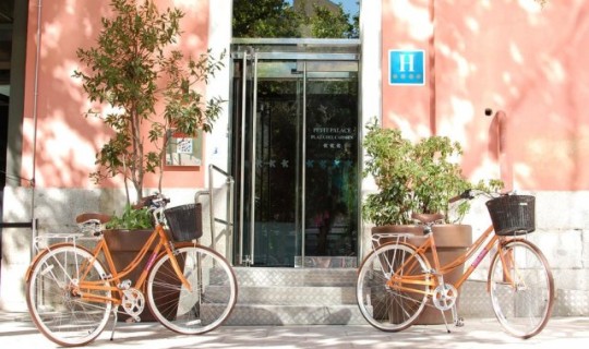 Spanje Madrid Hotel Petit Palace Carmen Square