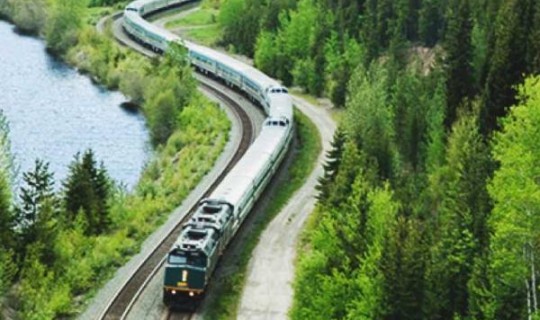 Canada  Capital Express: Per trein door Oost-Canada