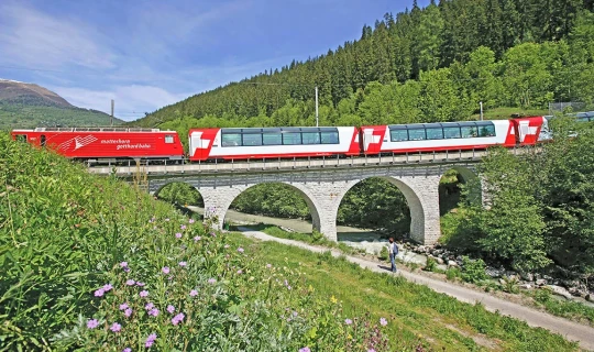 Zwitserland  16-daagse rondreis per trein Glacier Express, Milaan en München
