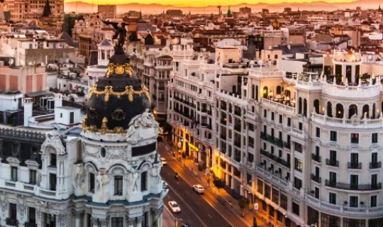 Spanje Madrid Tour per bus door het prachtige Madrid