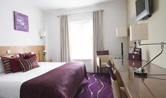 Ierland Dublin Hotel Arlington O´Connell Bridge