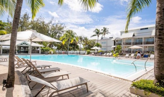Mauritius  Hotel Le Peninsula Bay Beach