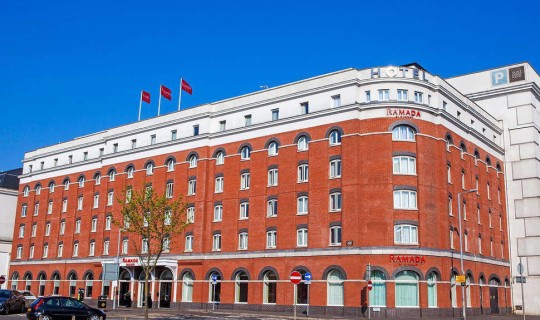 Noord-Ierland Belfast Ramada by Wyndham Belfast City Centre
