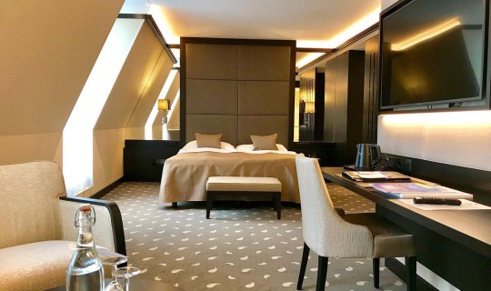 Zwitserland  Hotel Monopol