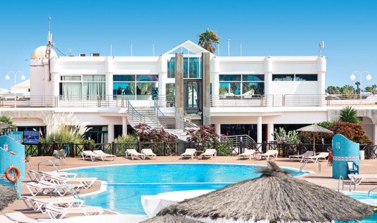Spanje 8 daagse vliegvakantie naar HL Club Playa Blanca in playa blanca, canarische eilanden
