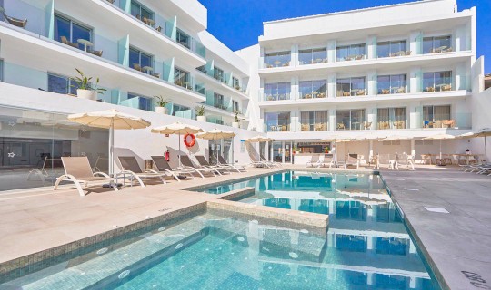 Spanje  8 daagse vliegvakantie naar Ilusion Moreyo in cala bona, spanje