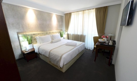 Noord-Macedonië Skopje Alexandar Square Boutique