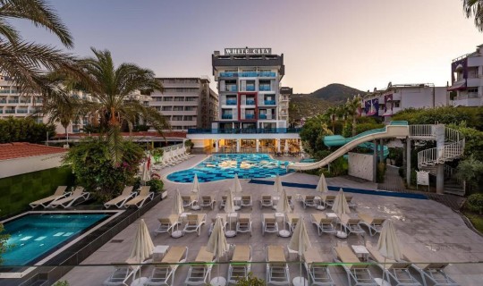 Turkije  White City Beach Hotel