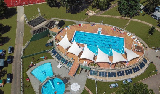 Hongarije  s Balatontourist Fured