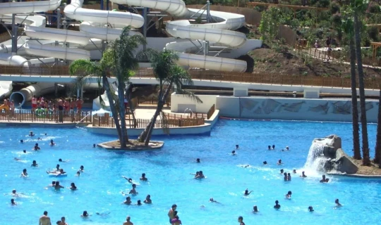Spanje  Magic Natura - Animal, Waterpark & Polynesian Lodge Resort