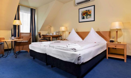 Duitsland  Tryp by Wyndham Lubeck Aquamarin Hotel