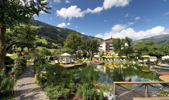 Oostenrijk  Landgut Zapfenhof