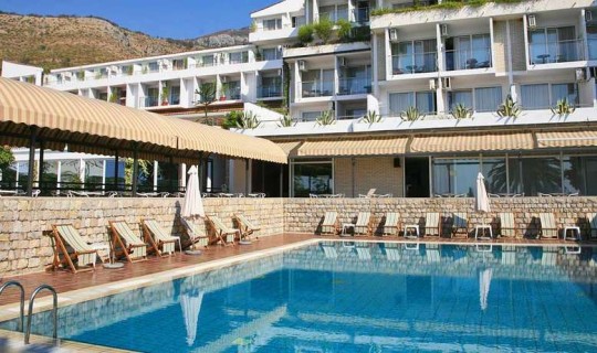 Montenegro  Hotel Palas