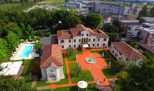 Italië  Park Hotel Villa Fiorita