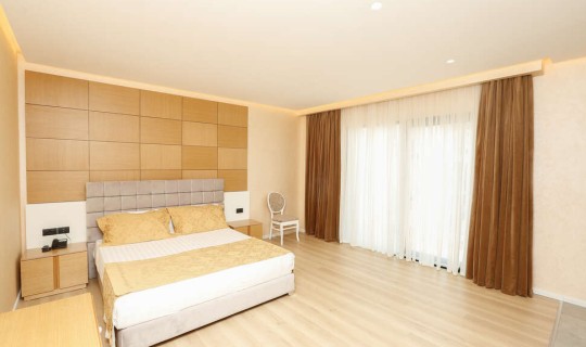 Albanië Tirana Oxford Hotel