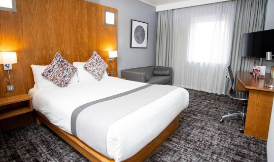Noord-Ierland Belfast Ramada by Wyndham Belfast City Centre