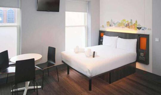 Noord-Ierland Belfast EasyHotel Belfast
