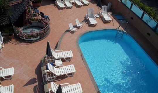 Italië  Hotel Eden Bleu