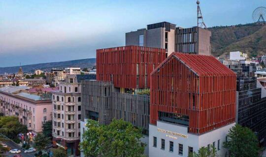 Georgië  Tbilisi Philharmonic Hotel by Mercure