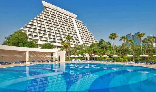 Qatar  Sheraton Grand Doha Resort & Convention Hotel